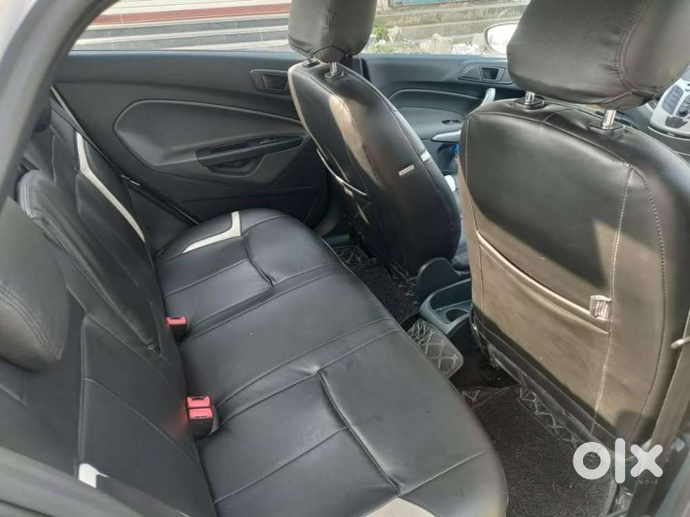 Ford Fiesta 1.5 Trend Petrol At, 2012, Petrol