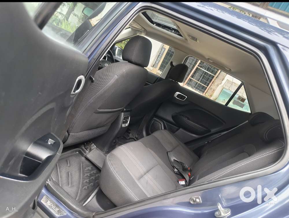 Hyundai Venue 1.0 Sx (o) Turbo Imt, 2022, Petrol