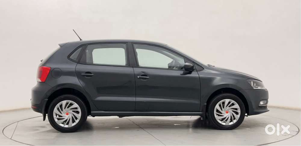 Volkswagen Polo 2017 Comfortline 2.0 Petrol &ndash; ₹4,30,000