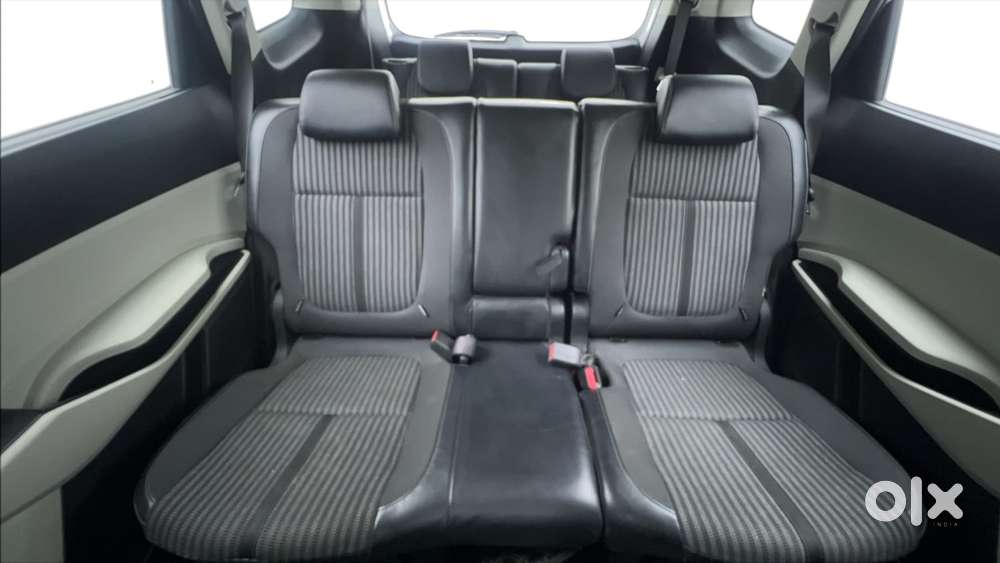 Kia Carens 1.4 Prestige Plus Turbo 7 Str, 2022, Petrol