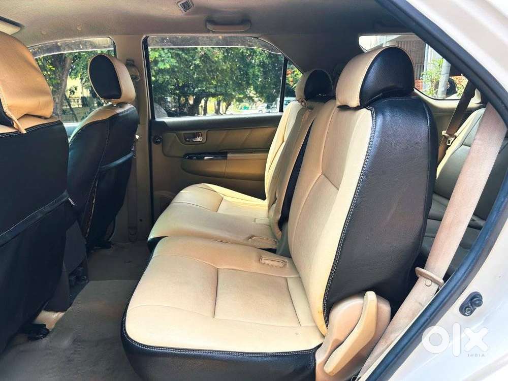Toyota Fortuner 3.0 4x4 Manual, 2012, Diesel