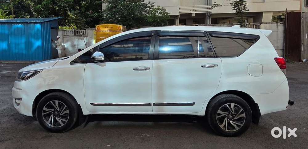 Toyota Innova Crysta 2021