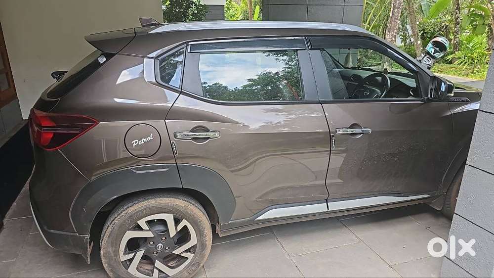 Nissan Magnite Xv 2022, Excellent Condition, Very Low Milage, Nri