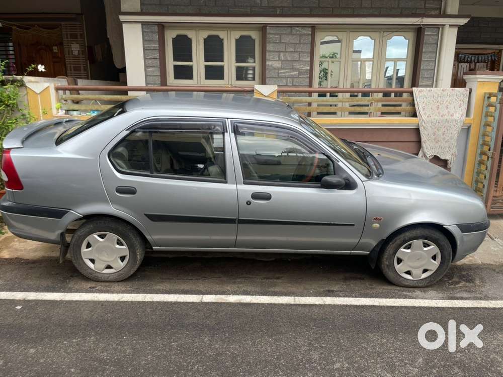 Ford Ikon Petrol 2005