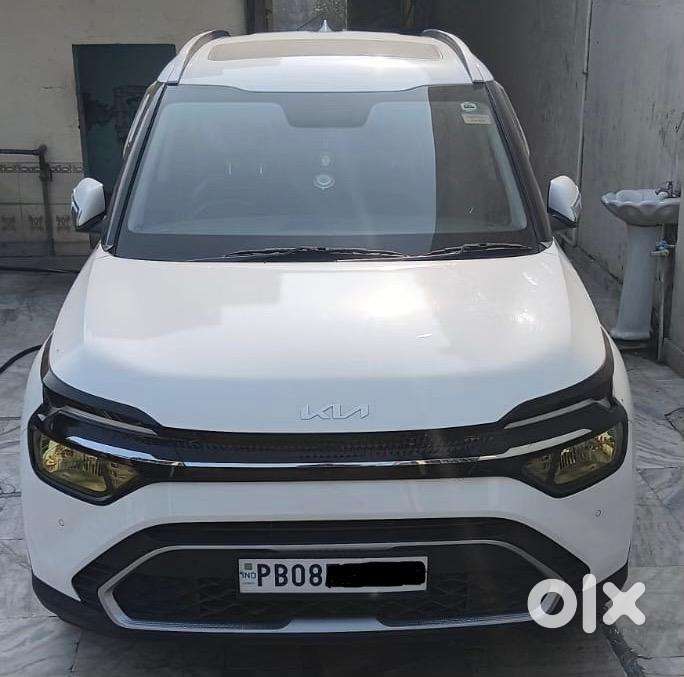 Kia Carens 2025 Diesel 31500 Km Driven