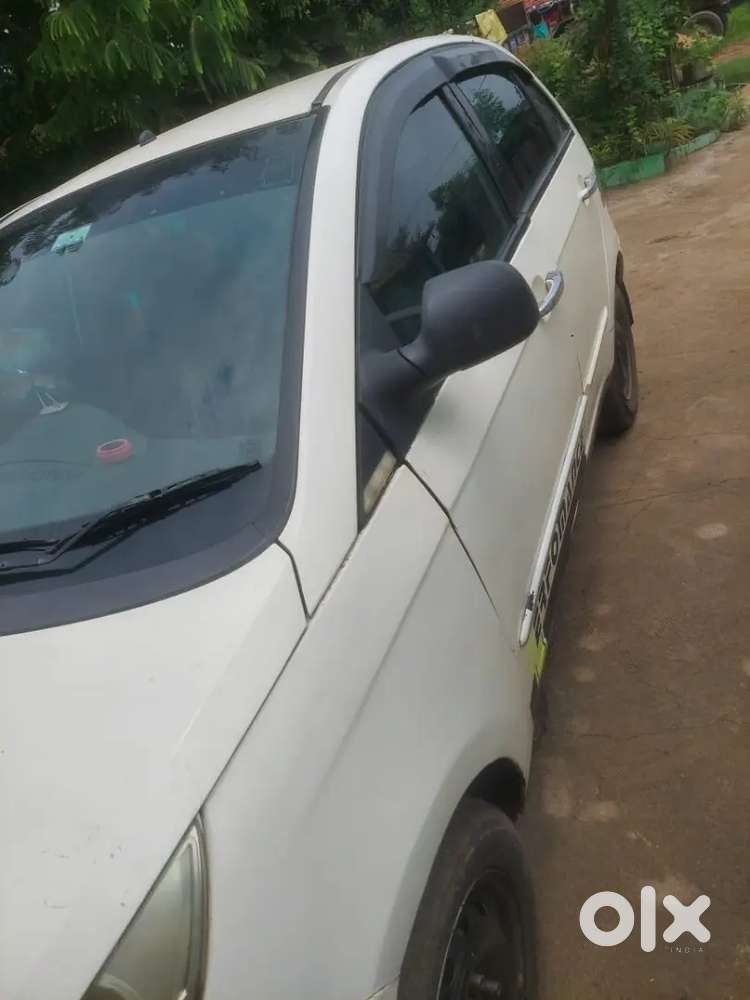 Tata Indica Vista 2011 Ls