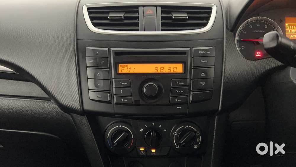 Maruti Suzuki Swift Vvt Vxi, 2012, Petrol