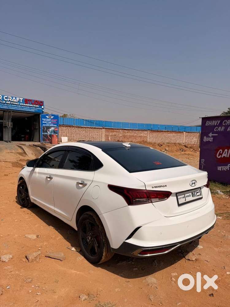 Hyundai Car Petrol 2022