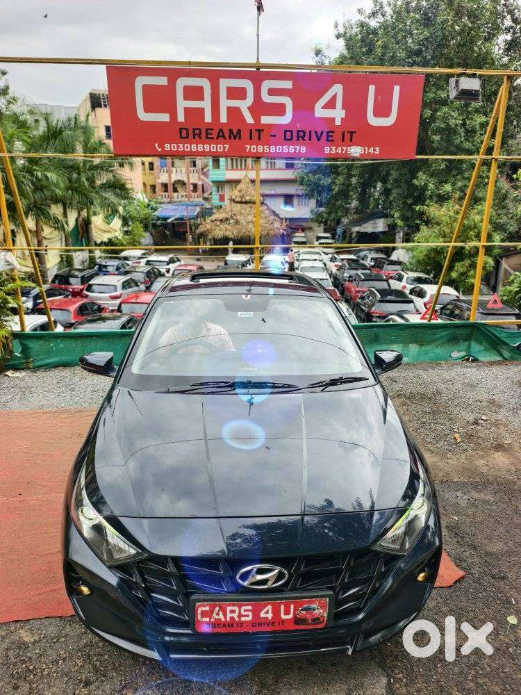 Hyundai I20 Asta (o) 1.2 Mt Dual Tone, 2023, Petrol