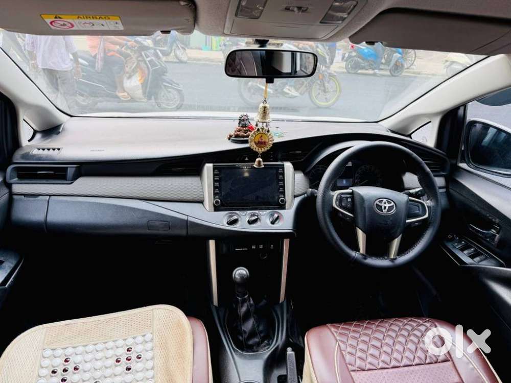 Toyota Innova Crysta 2.4 G Mt, 2022, Diesel