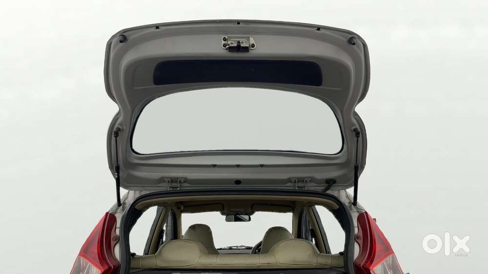 Hyundai Eon Magna +, 2013, Petrol