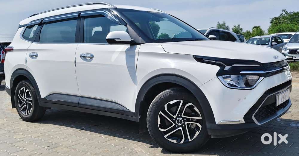 Kia Carens Prestige Plus Diesel, 2022, Petrol