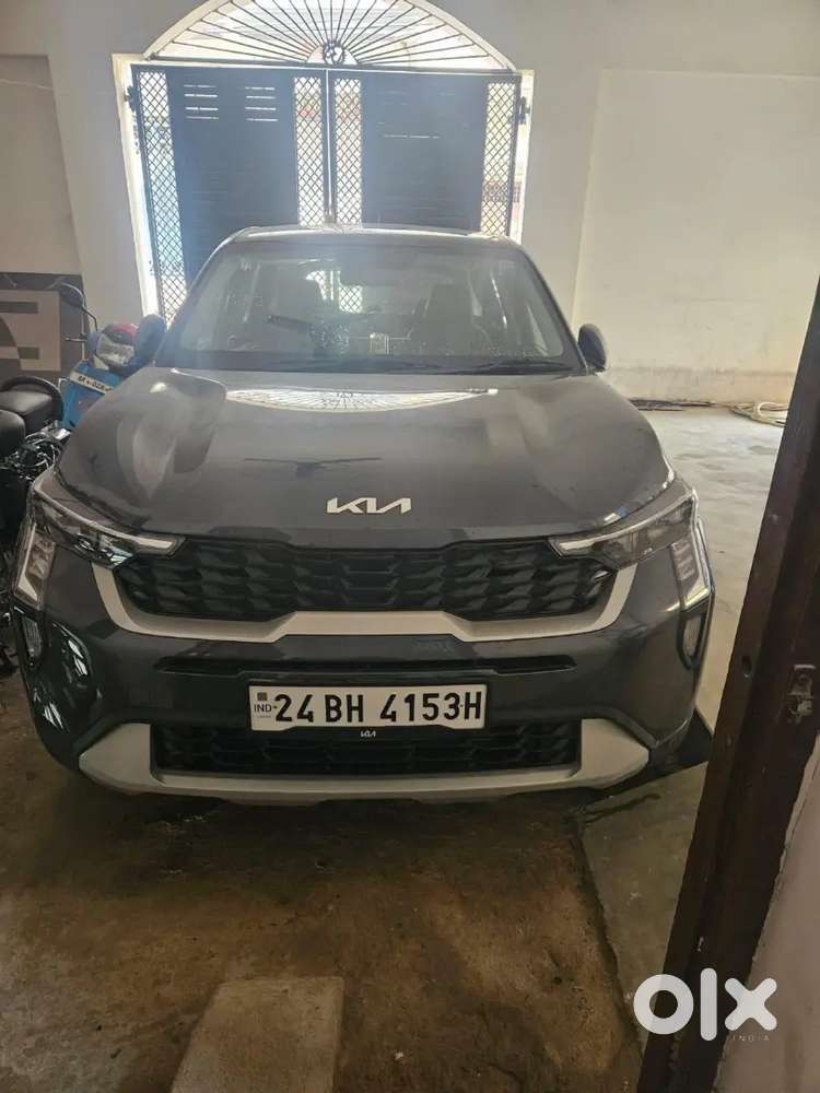 Kia Sonet 2024 Petrol 1413 Km Driven