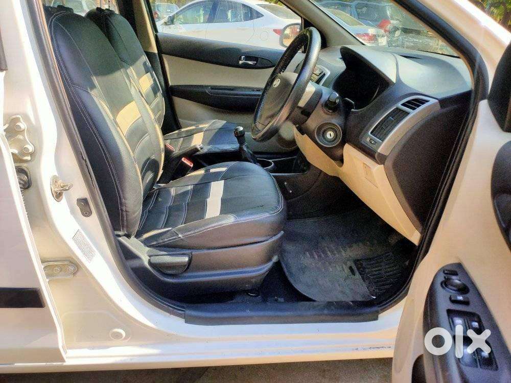 Hyundai I20 Magna 1.2 Mt, 2013, Petrol