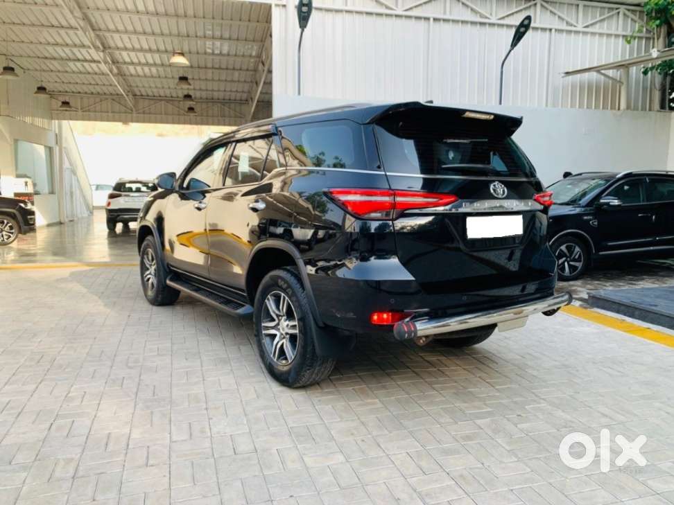 Toyota Fortuner [2021-ongoing] 2.7 2wd Petrol At, 2022, Petrol