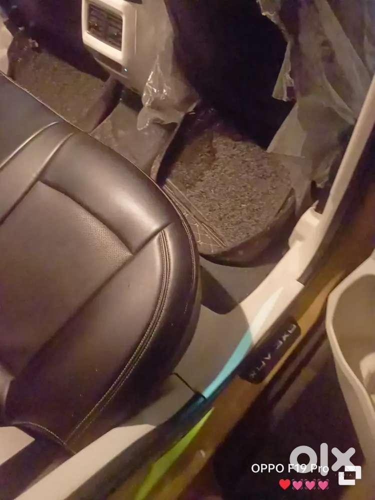 Mahindra Xuv 3xo 2024 Petrol 38321 Km Driven , It's Showroom Condition