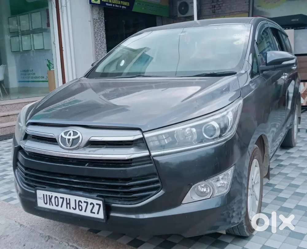 Toyota Innova Crysta 2017 Diesel 185033 Km Driven