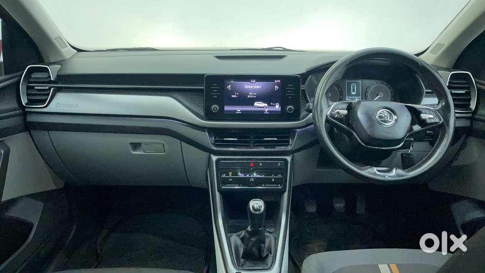 Skoda Kushaq Ambition 1.0l Tsi Mt, 2023, Petrol