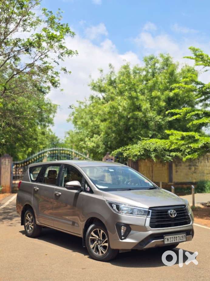 Toyota Innova Crysta 2.5z, 2022, Diesel