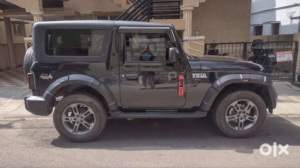 Black Beauty 2023 Mahindra Thar 4x4 P At