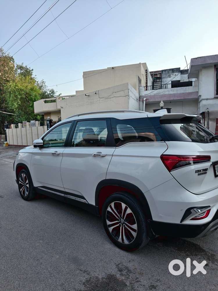 Mg Hector Plus Sharp Pro 1.5 Turbo Petrol Cvt 6 Str, 2021, Petrol