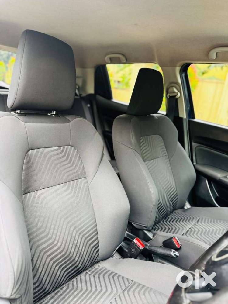 Maruti Suzuki Swift Vxi + Manual, 2019, Petrol