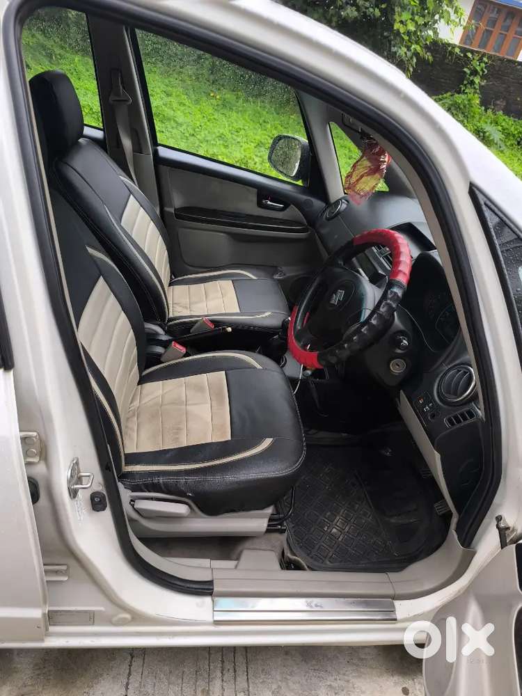 Maruti Suzuki Sx4 2013