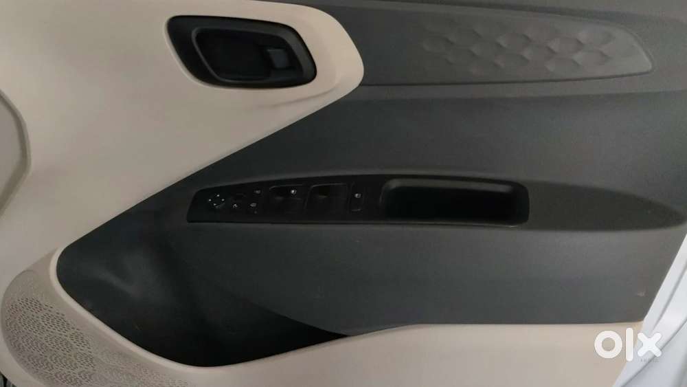 Hyundai Aura 1.2 S Petrol Amt, 2021, Petrol