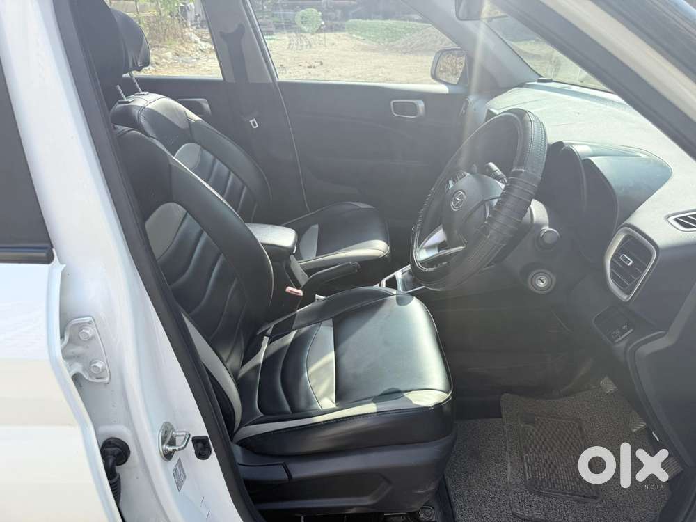 Hyundai Venue S, 2020, Petrol