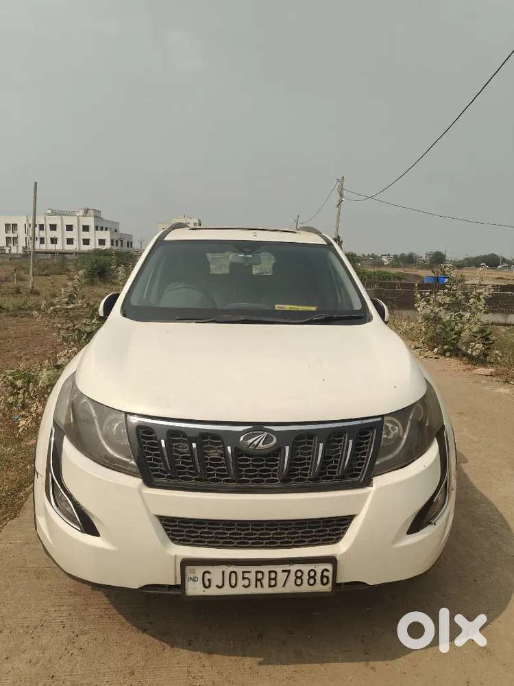 Xuv500 W10 Well Maintained & Amezing Condition