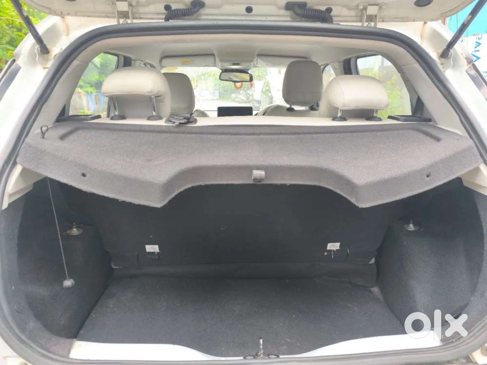 Tata Punch Ev Empowered Plus Lr, 2024, Electric