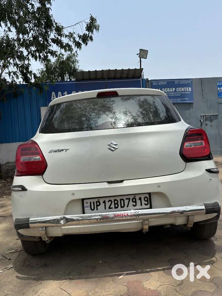 Maruti Suzuki Swift 2020 Petrol 93000 Km Driven