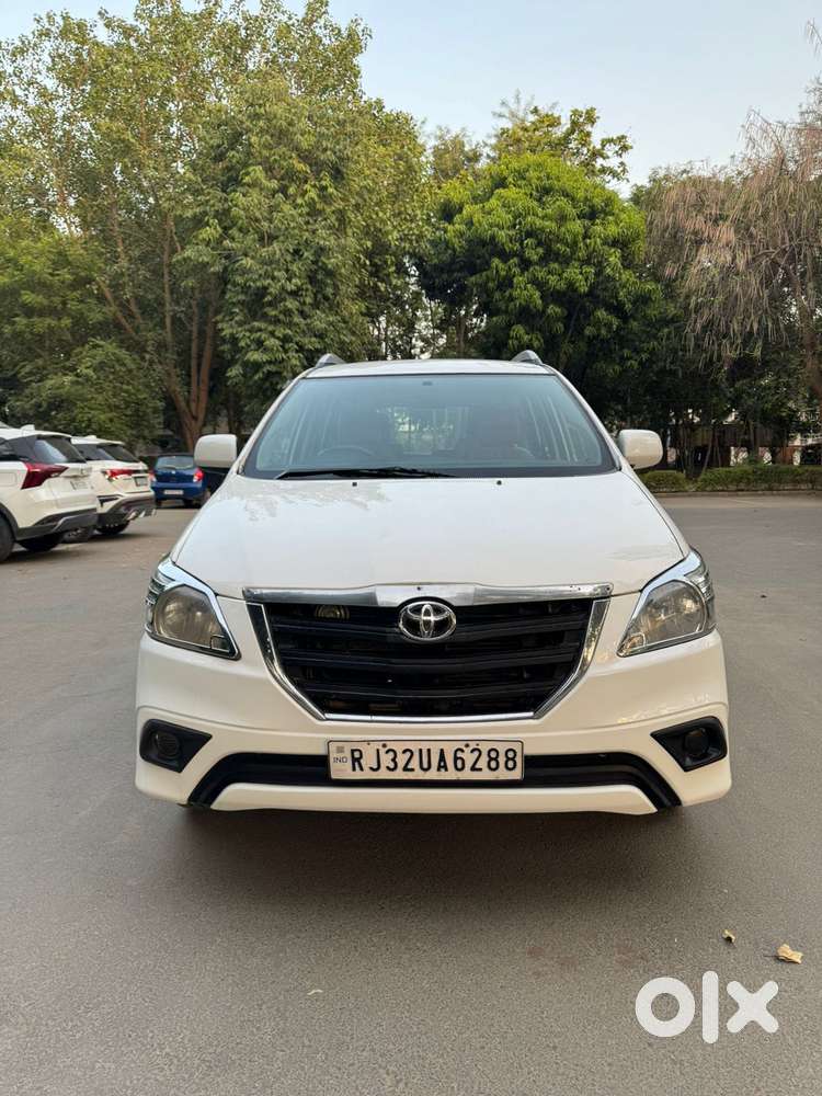 Toyota Innova 2.5 G (diesel) 7 Seater, 2015, Diesel