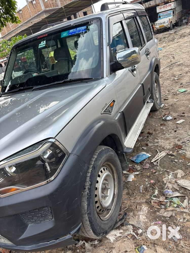 Mahindra Scorpio Diesel Manual 2018