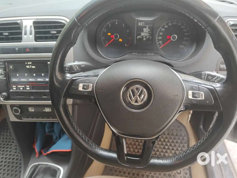 Volkswagen Polo Highline 2017 Dr Driven