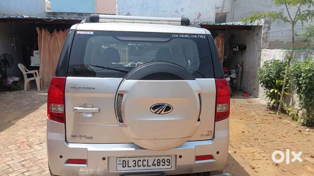 Mahindra Tuv 300 2017