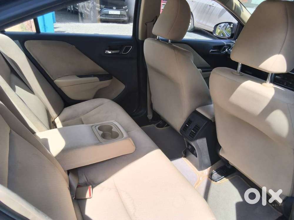Honda City I-vtec V, 2017, Petrol