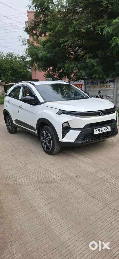 Tata Nexon Smart Plus 2025