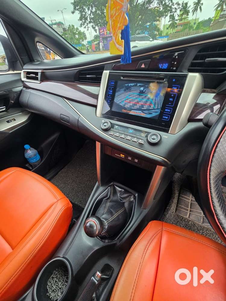 Toyota Innova Crysta 2.4 V, 2017, Diesel
