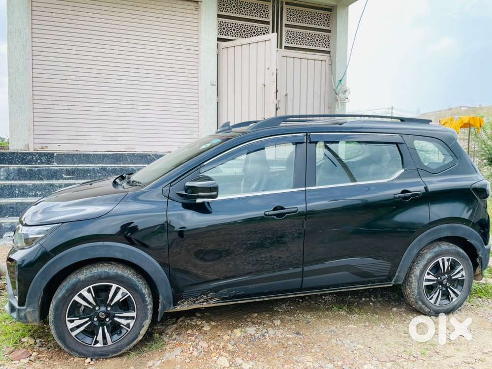 Renault Triber Emotion Top 2026 Model
