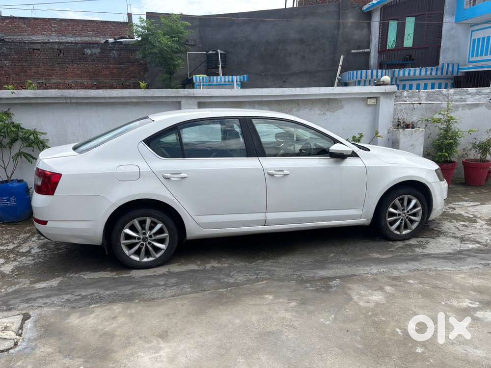 Skoda Octavia Ambiente 2013 Diesel Manual