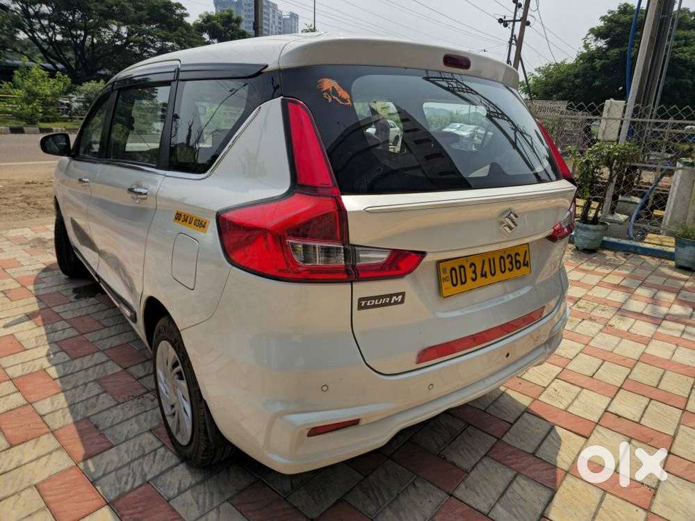 Maruti Suzuki Ertiga 1.5 Tour M Cng, 2024, Cng & Hybrids