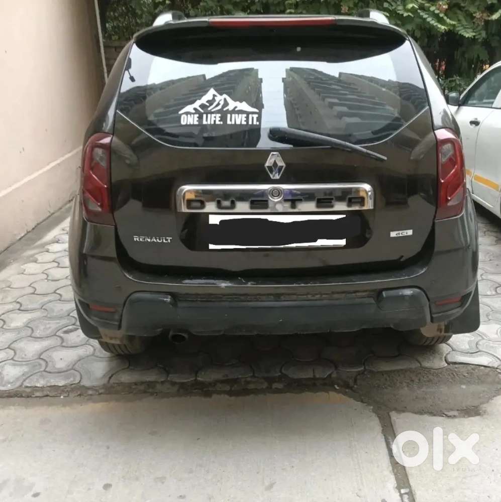 Renault Duster 2017 Top Model. Diesel Well Maintained
