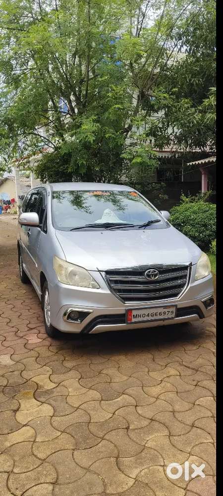 Toyota Innova 2013