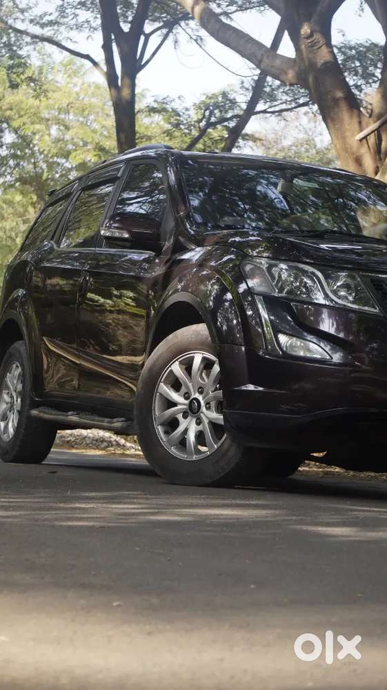 Mahindra Xuv500 2016 Diesel 98000 Km Driven