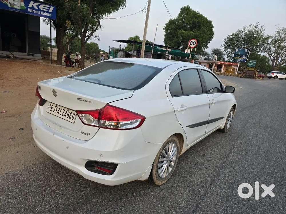 Maruti Suzuki Ciaz 2015 Petrol + Cng