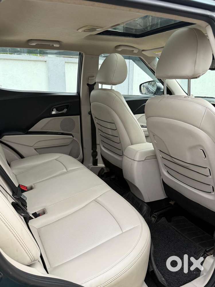 Mahindra Xuv300 W8 Option Diesel, 2019, Diesel
