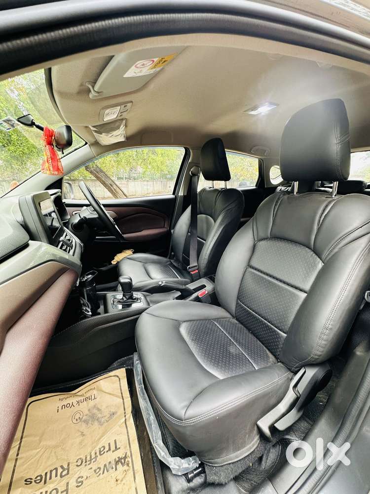 Maruti Suzuki Fronx Delta Plus 1.2l Ags, 2025, Petrol