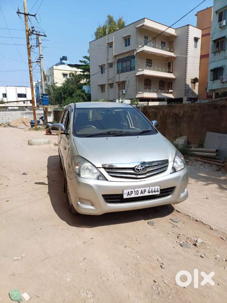 Toyota Innova 2009-2011 2.0 Gx 8 Str, 2008, Diesel