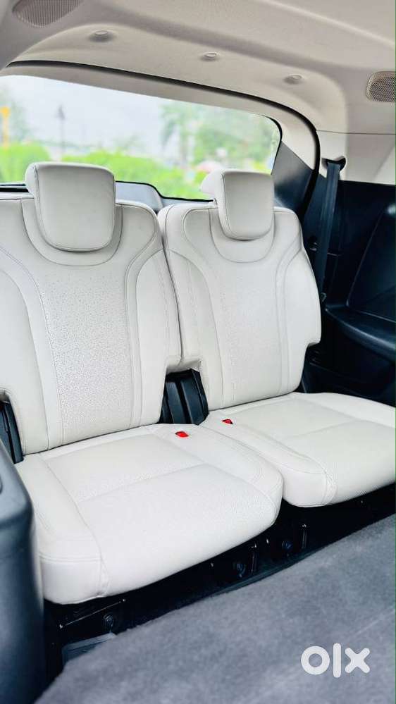 Mahindra Xuv700, 2022, Diesel